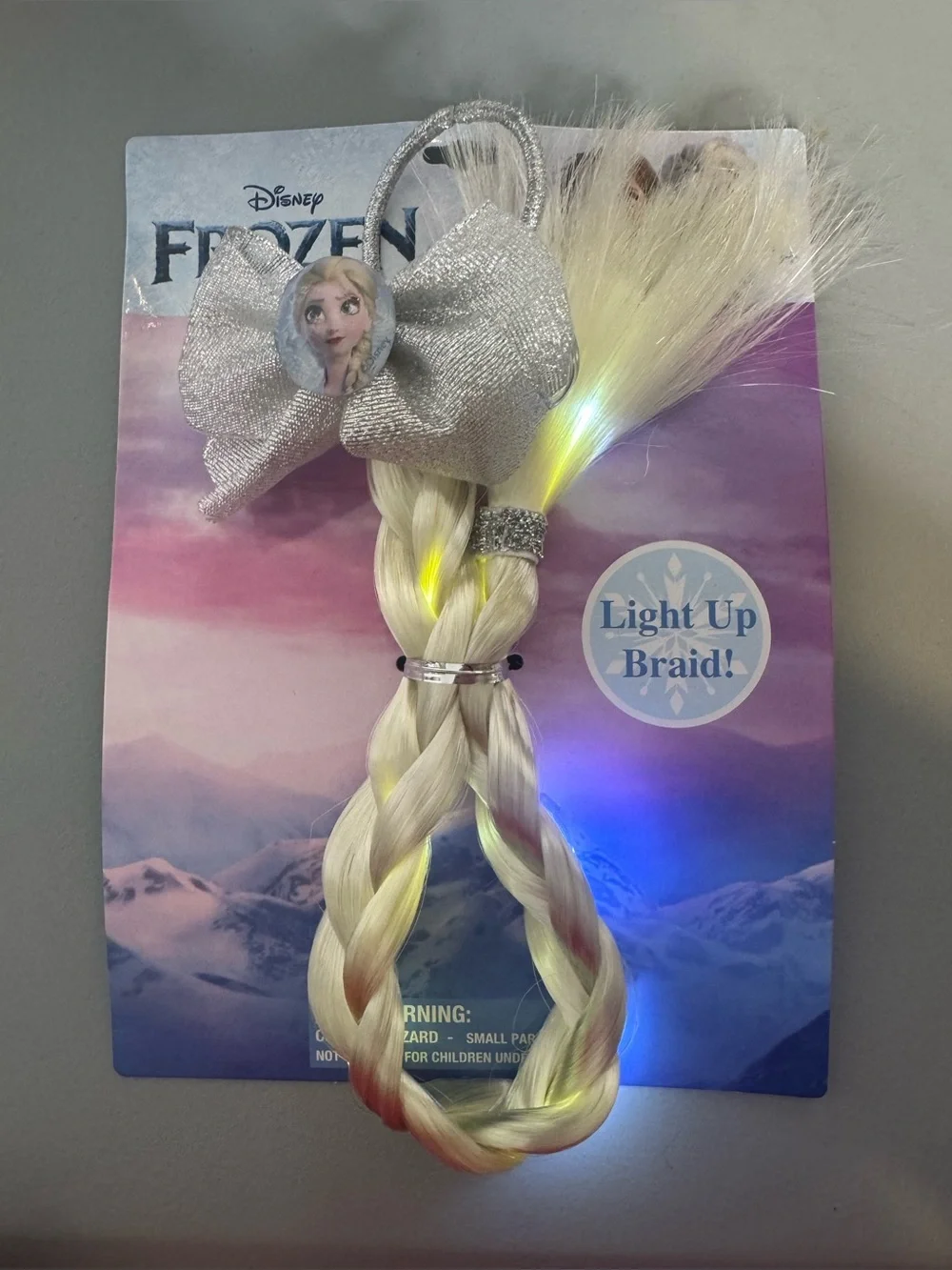 Disney frozen Elsa Blonde Light-Up Braid Hair Clip with Silver Bow costume acces